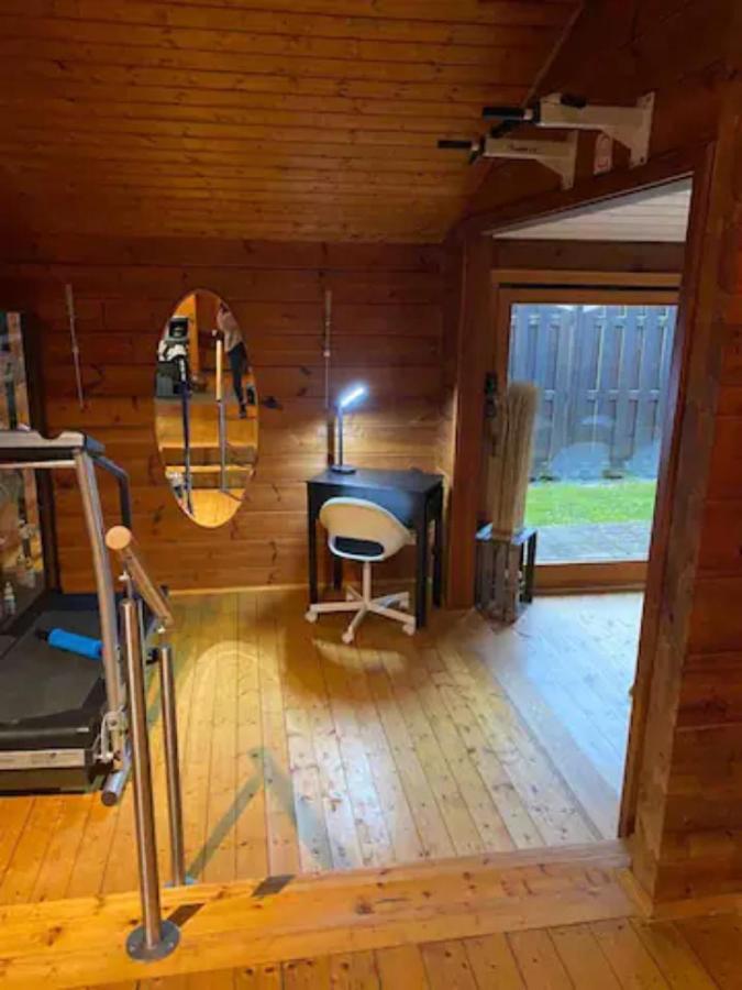 Gemuetliches Holzhaus In Idyllischer Lage Ruppichteroth Buitenkant foto